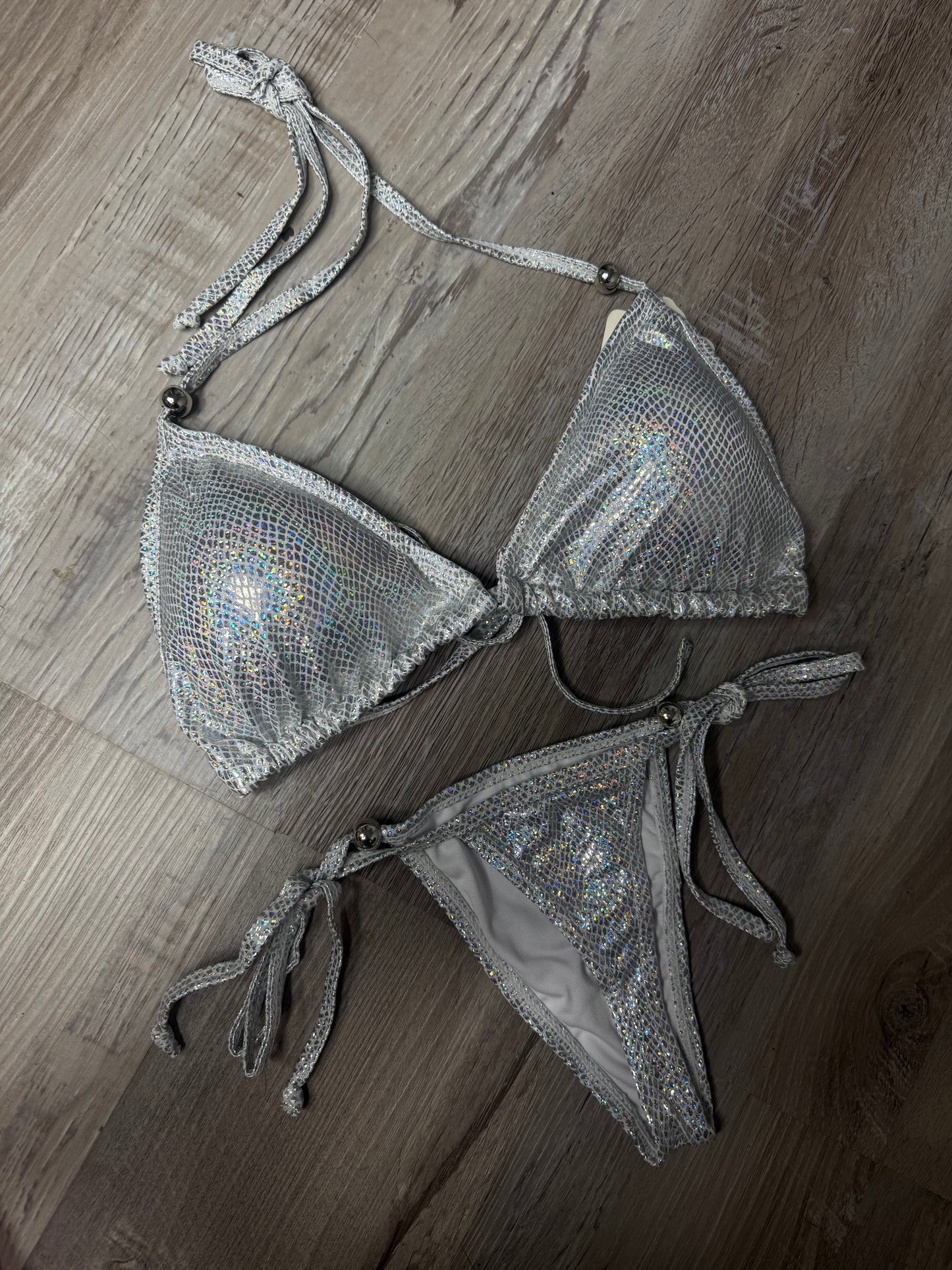 SILVER BIKINI THONG