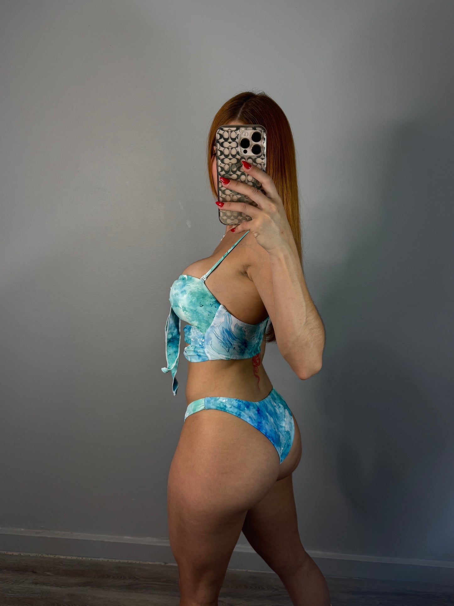 AQUA BIKINI TOP